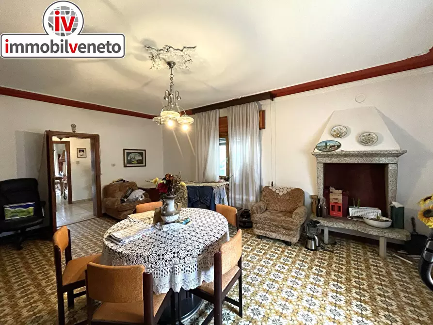 Immagine 13 di Villetta a schiera in vendita  in VIA ROMA a Alonte