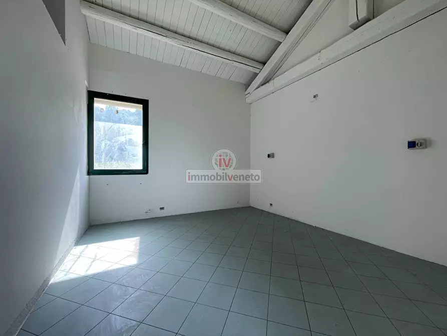 Immagine 20 di Residence in vendita  in VIA ROMA a Lonigo
