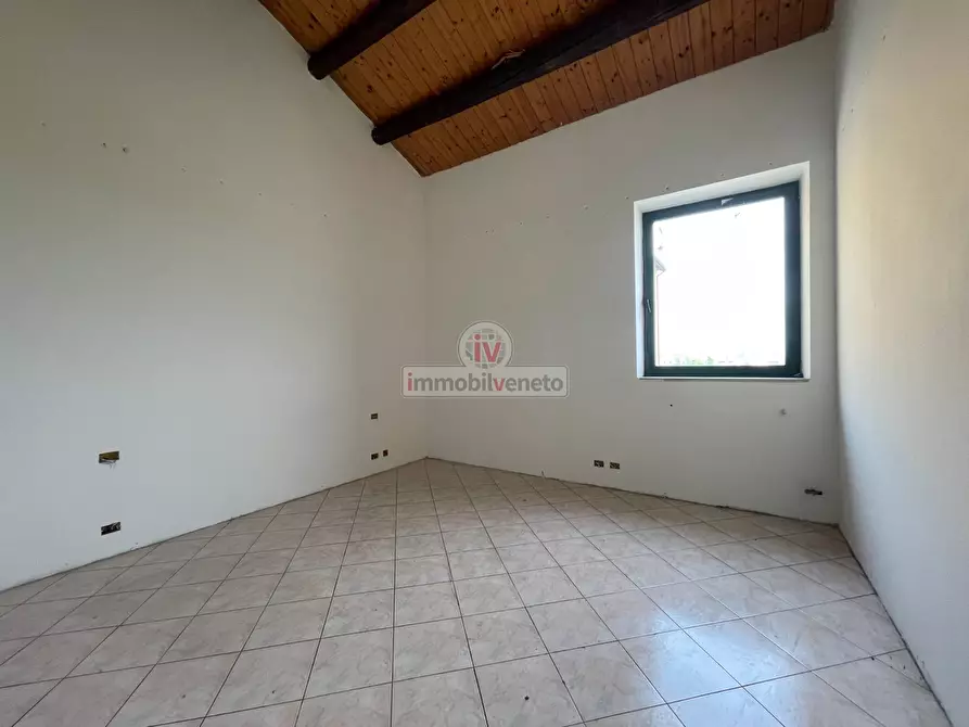 Immagine 23 di Residence in vendita  in VIA ROMA a Lonigo