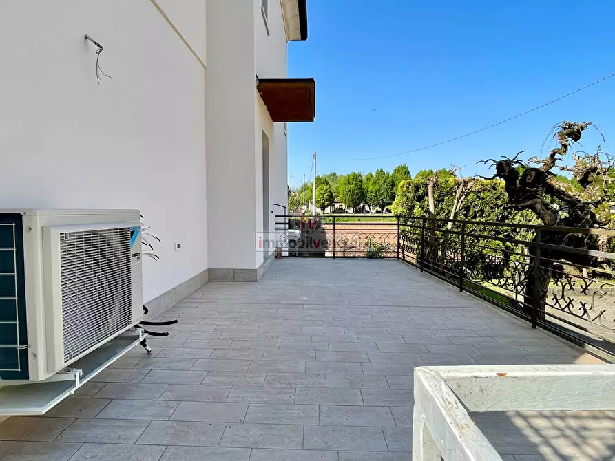 Immagine 24 di Casa bifamiliare in vendita  in VIA ROMA a Cologna Veneta