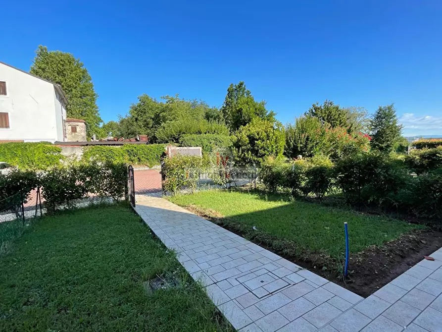 Immagine 3 di Villetta a schiera in vendita  in VIA ROMA a Sarego