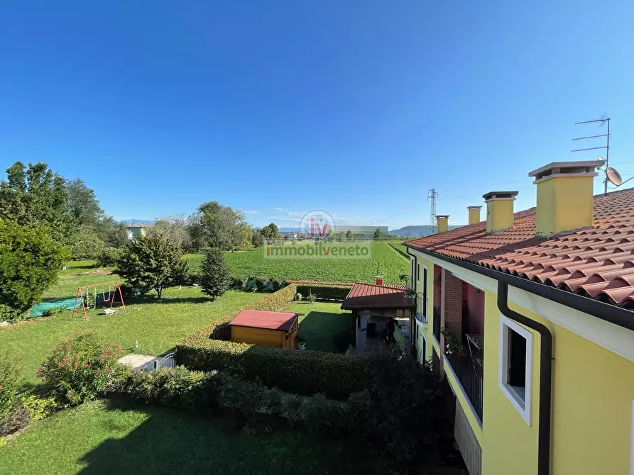 Immagine 1 di Villetta a schiera in vendita  in VIA ROMA a Sarego