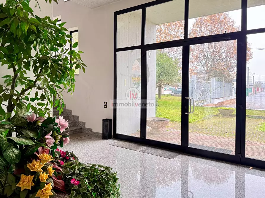 Immagine 9 di Capannone industriale in vendita  in VIA ROMA a Lonigo