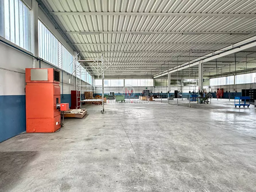 Immagine 19 di Capannone industriale in vendita  in VIA ROMA a Lonigo