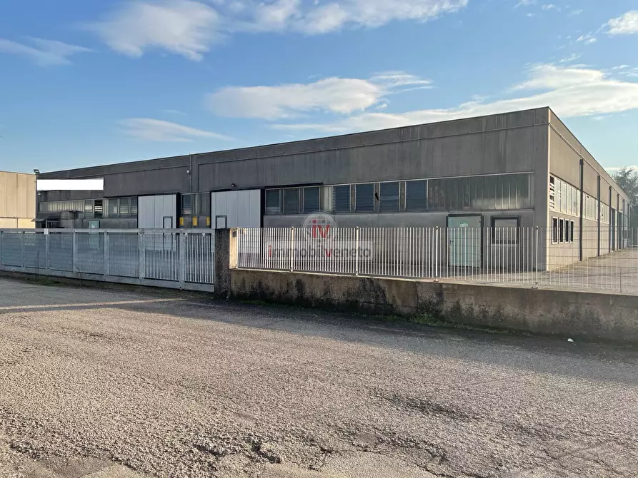 Immagine 13 di Capannone industriale in vendita  in VIA ROMA a Lonigo