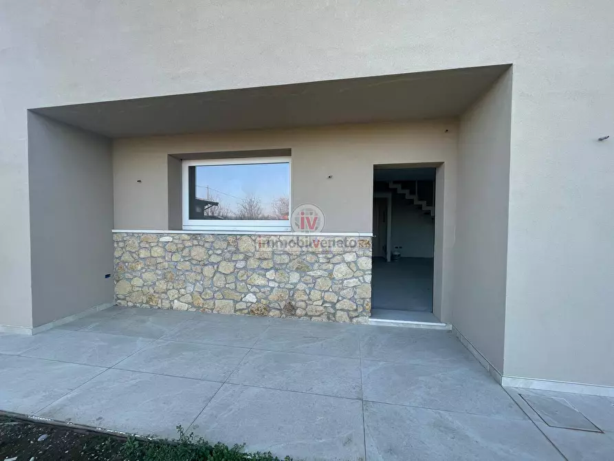 Immagine 21 di Villetta a schiera in vendita  in VIA PERAROLO a San Bonifacio