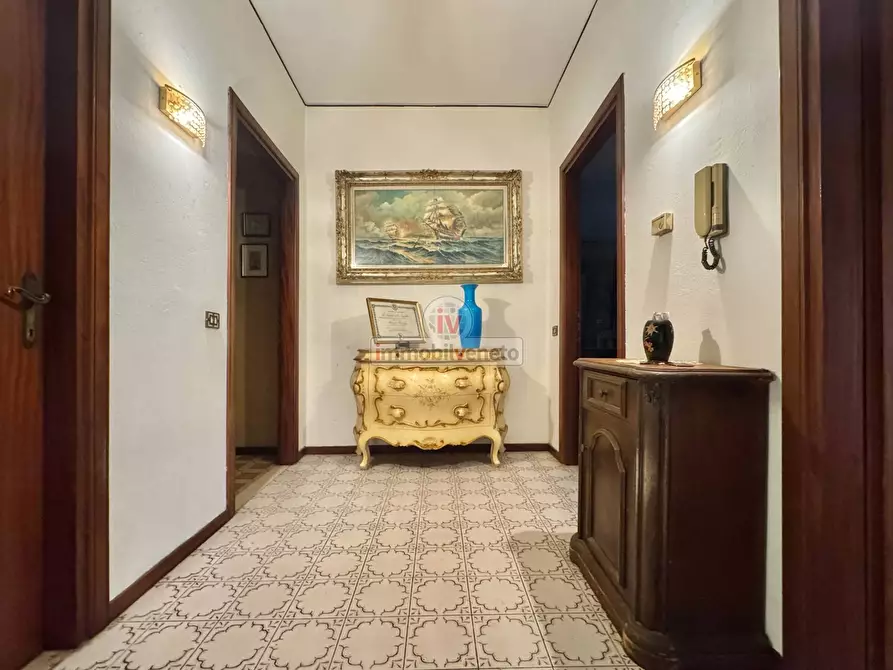 Immagine 23 di Casa indipendente in vendita  in VIA ROMA a Lonigo