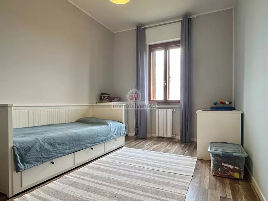 Immagine 16 di Appartamento in vendita  in VIA ROMA a Lonigo