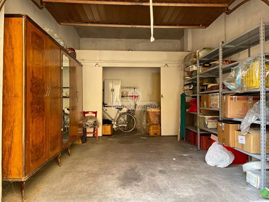 Immagine 21 di Appartamento in vendita  in VIA ROMA a Lonigo