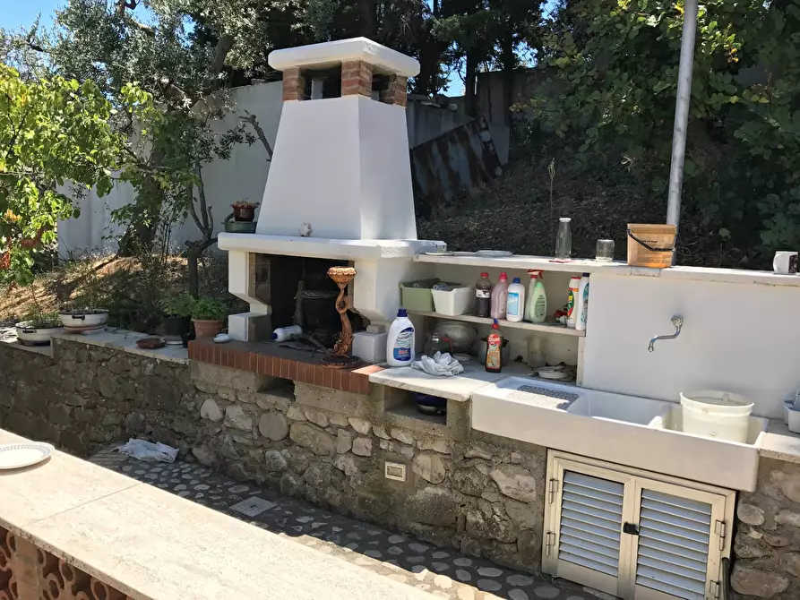 Immagine 5 di Villa in vendita  in via Alessandro III a Vasto