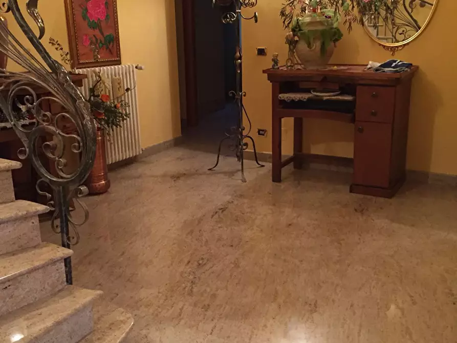 Immagine 10 di Villa in vendita  in VIA SILVIO PELLICO a Vasto