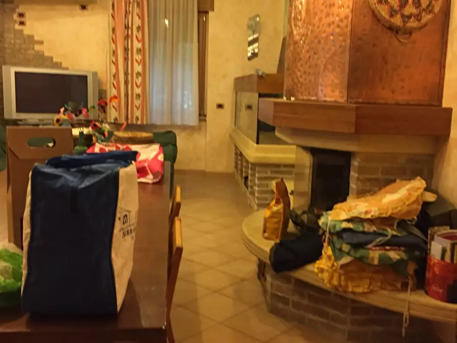 Immagine 13 di Villa in vendita  in VIA SILVIO PELLICO a Vasto