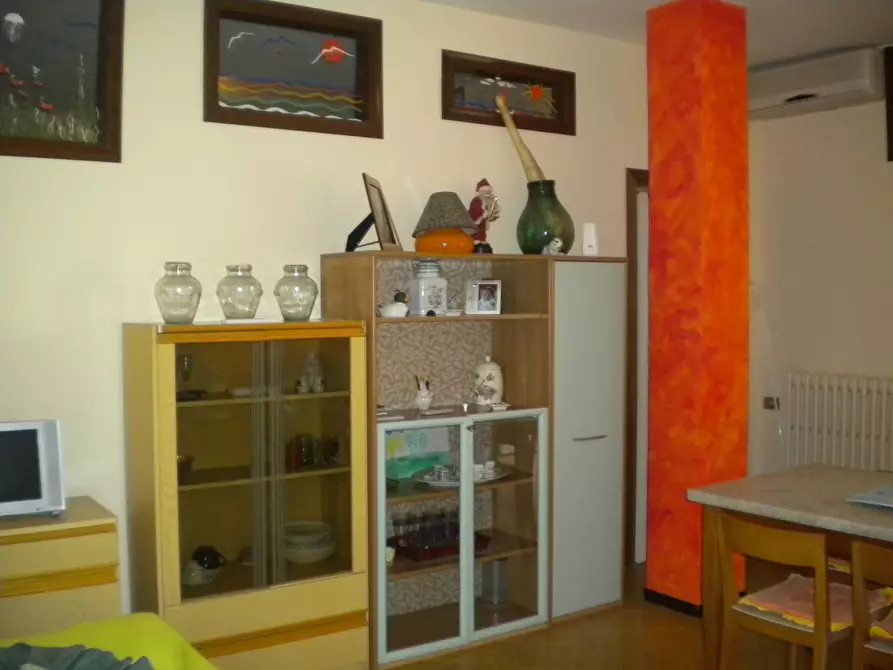 Immagine 10 di Appartamento in vendita  in SS 16 SUD a Vasto