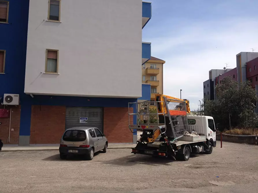 Immagine 2 di Locale commerciale in vendita  in VIA CONTI RICCI a Vasto