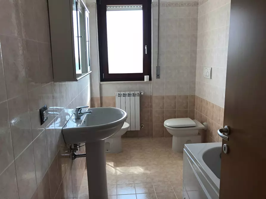 Immagine 8 di Appartamento in vendita  in CORSO MAZZINI a Vasto