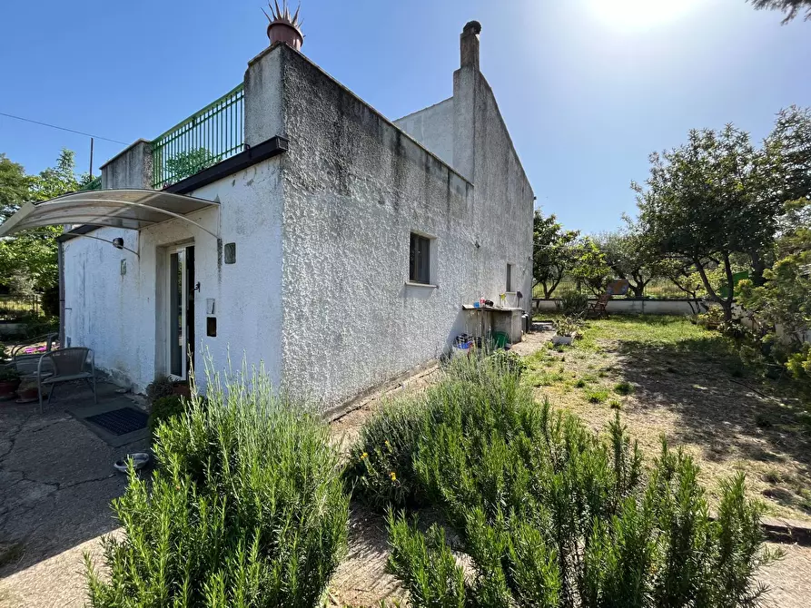 Immagine 3 di Casa indipendente in vendita  in VIA MACCHIONE a Vasto