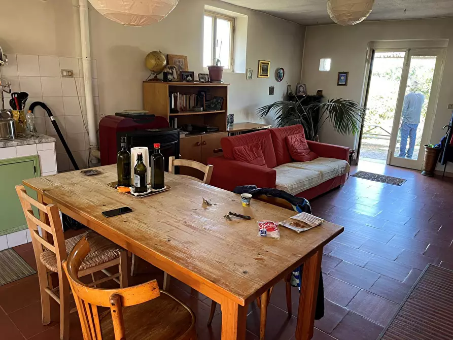 Immagine 10 di Casa indipendente in vendita  in VIA MACCHIONE a Vasto