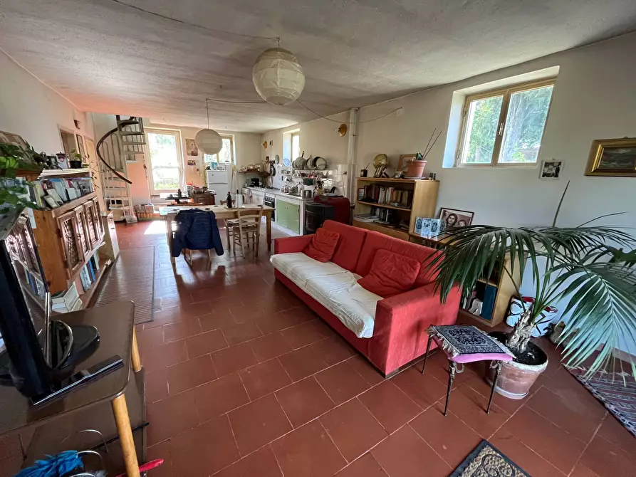 Immagine 15 di Casa indipendente in vendita  in VIA MACCHIONE a Vasto