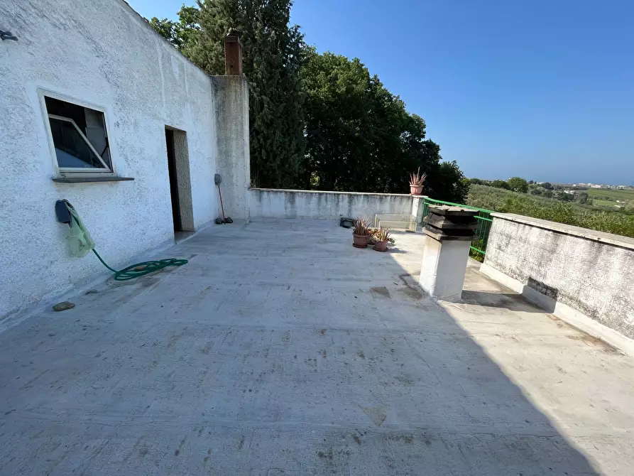 Immagine 26 di Casa indipendente in vendita  in VIA MACCHIONE a Vasto