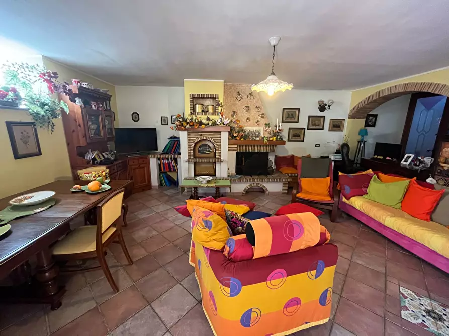 Immagine 7 di Villa in vendita  in VIA CARDONE a Vasto