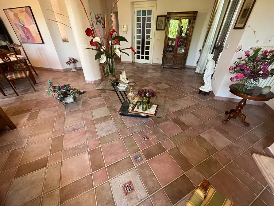 Immagine 26 di Villa in vendita  in VIA CARDONE a Vasto