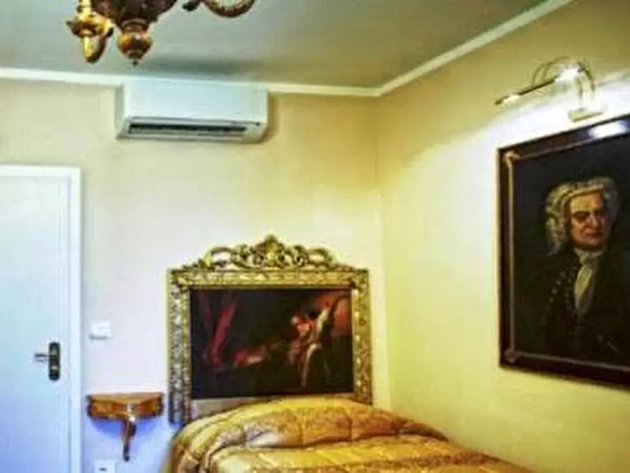 Immagine 2 di Palazzo in vendita  in PIAZZETTA SAN DOMENICO a Foiano Della Chiana