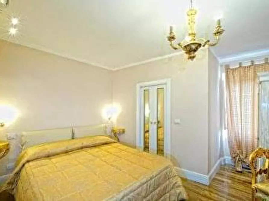 Immagine 8 di Palazzo in vendita  in PIAZZETTA SAN DOMENICO a Foiano Della Chiana