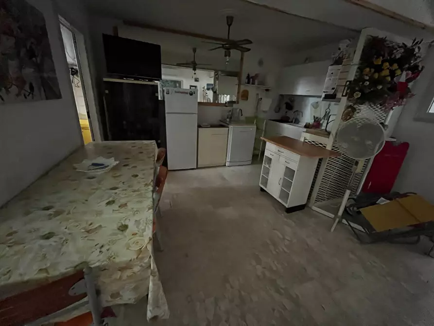 Immagine 8 di Casa indipendente in vendita  in VIA LIBECCIO a Vasto