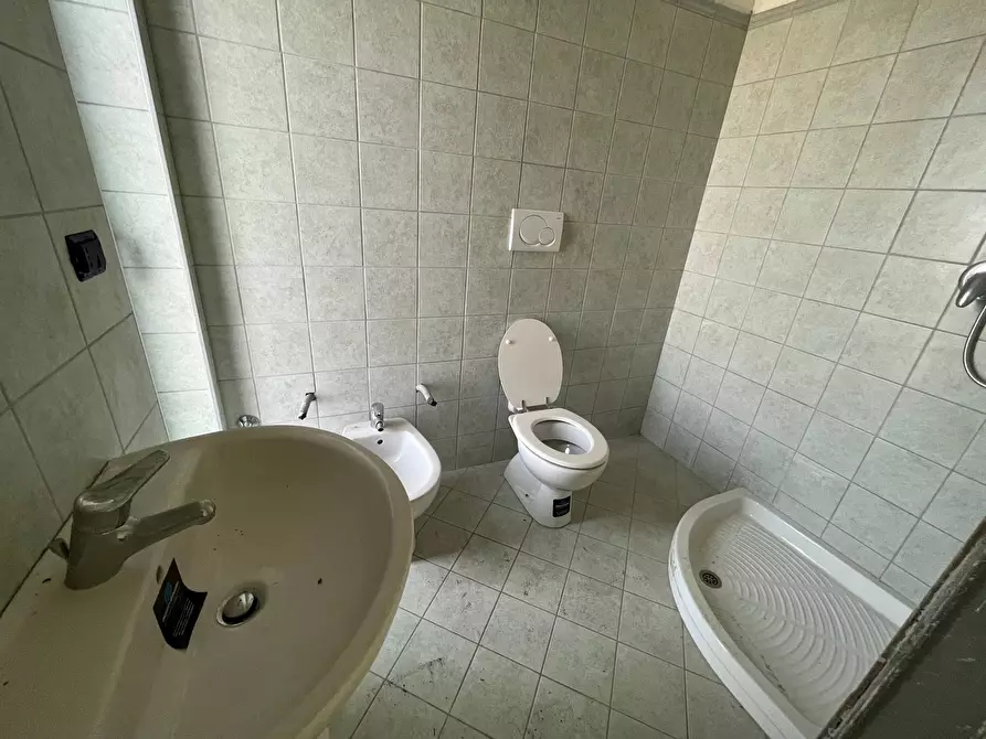 Immagine 9 di Villa in vendita  in VIA MONTEVECCHIO a Vasto