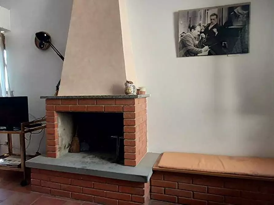 Immagine 2 di Casa semindipendente in affitto  in VIA UMBERTO I a Carunchio