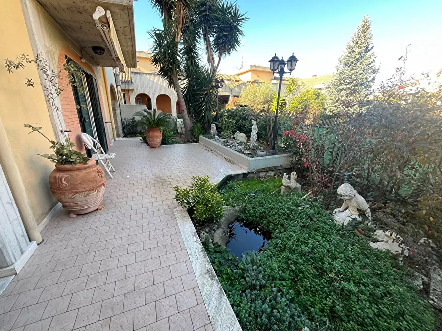 Immagine 2 di Villa in vendita  in VIA INCORONATA a Vasto