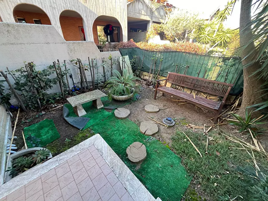 Immagine 6 di Villa in vendita  in VIA INCORONATA a Vasto