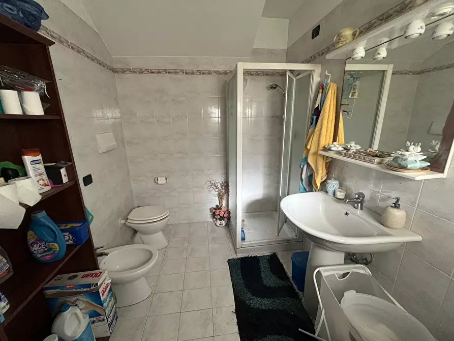 Immagine 26 di Villa in vendita  in VIA INCORONATA a Vasto