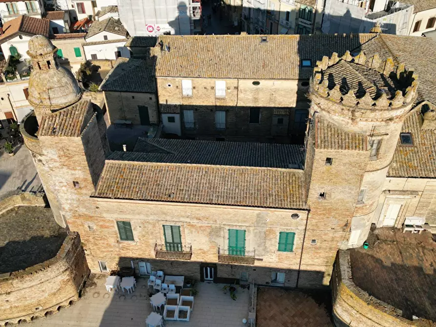 Immagine 1 di Castello in vendita  in PIAZZA ROSSETTI a Vasto