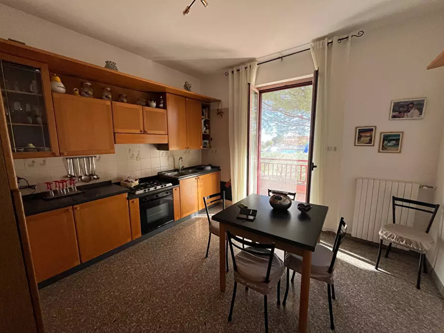 Immagine 4 di Villa in vendita  in via San Sisto a Vasto