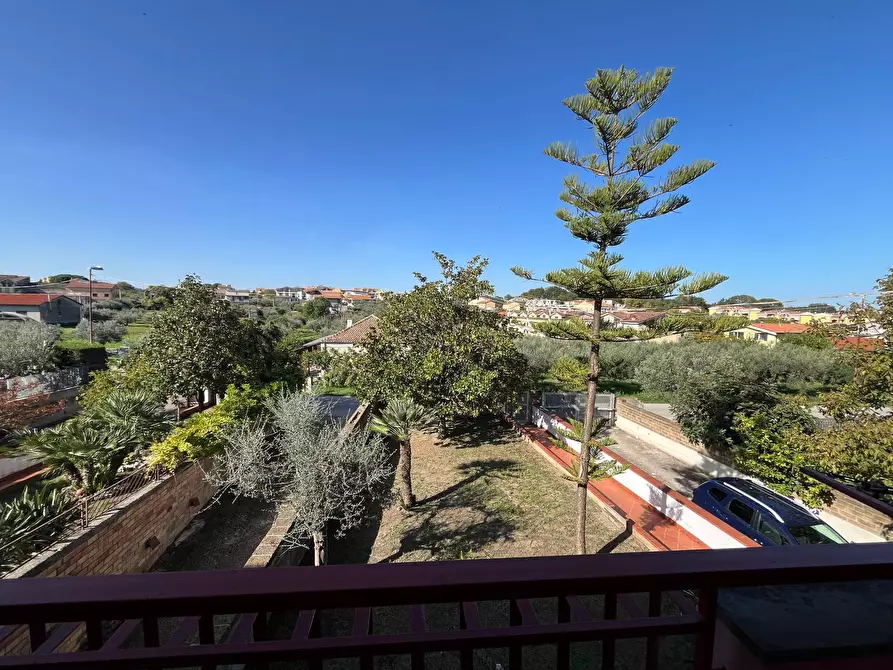 Immagine 17 di Villa in vendita  in via San Sisto a Vasto