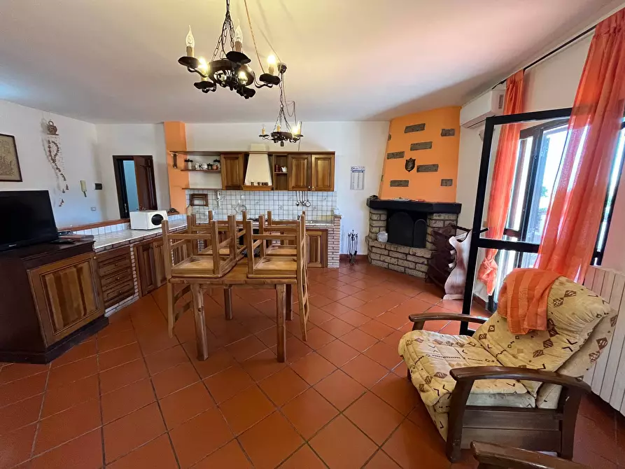 Immagine 3 di Villa in vendita  in via San Sisto a Vasto