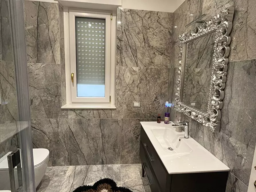 Immagine 22 di Appartamento in vendita  in VIA SPATARO a Vasto