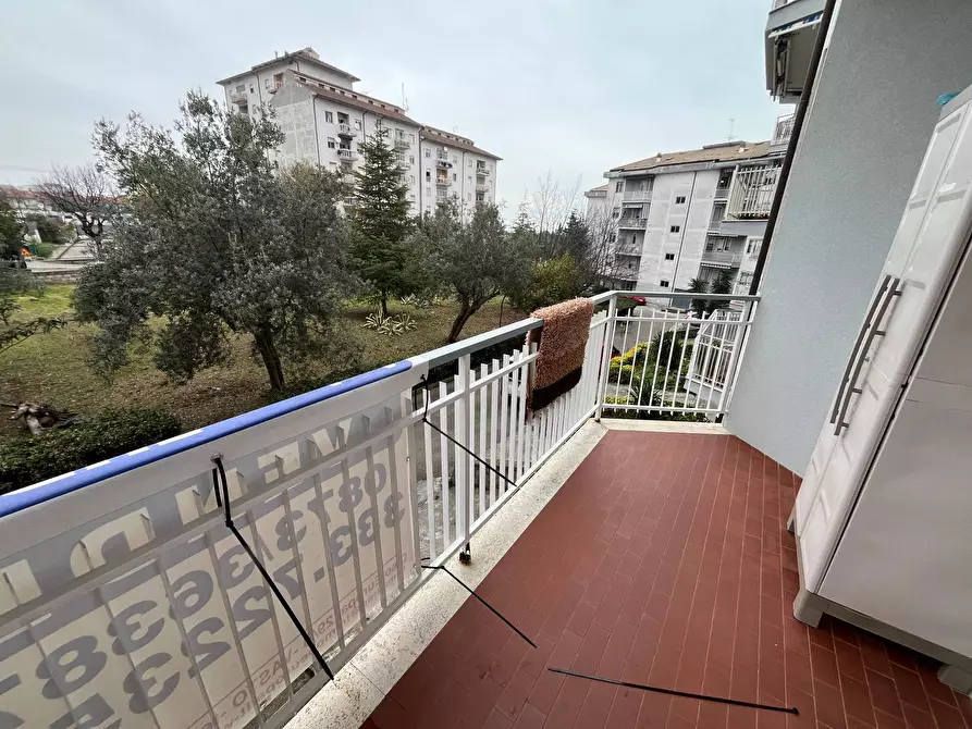 Immagine 27 di Appartamento in vendita  in VIA SPATARO a Vasto