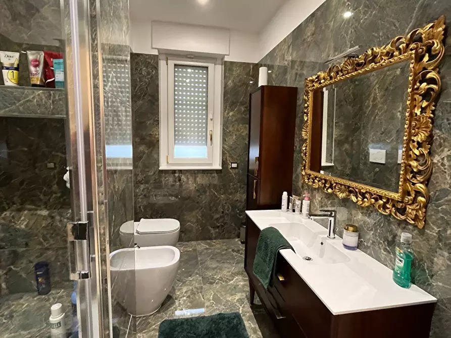 Immagine 24 di Appartamento in vendita  in VIA SPATARO a Vasto