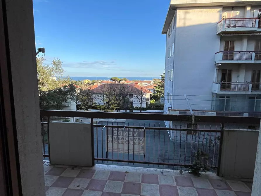 Immagine 21 di Appartamento in vendita  in VIA CICCARONE a Vasto