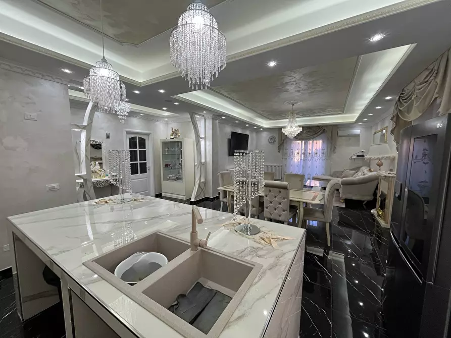 Immagine 1 di Appartamento in vendita  in VIA CIVICA VASTESE a Vasto