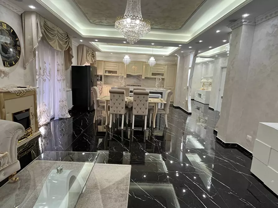 Immagine 10 di Appartamento in vendita  in VIA CIVICA VASTESE a Vasto