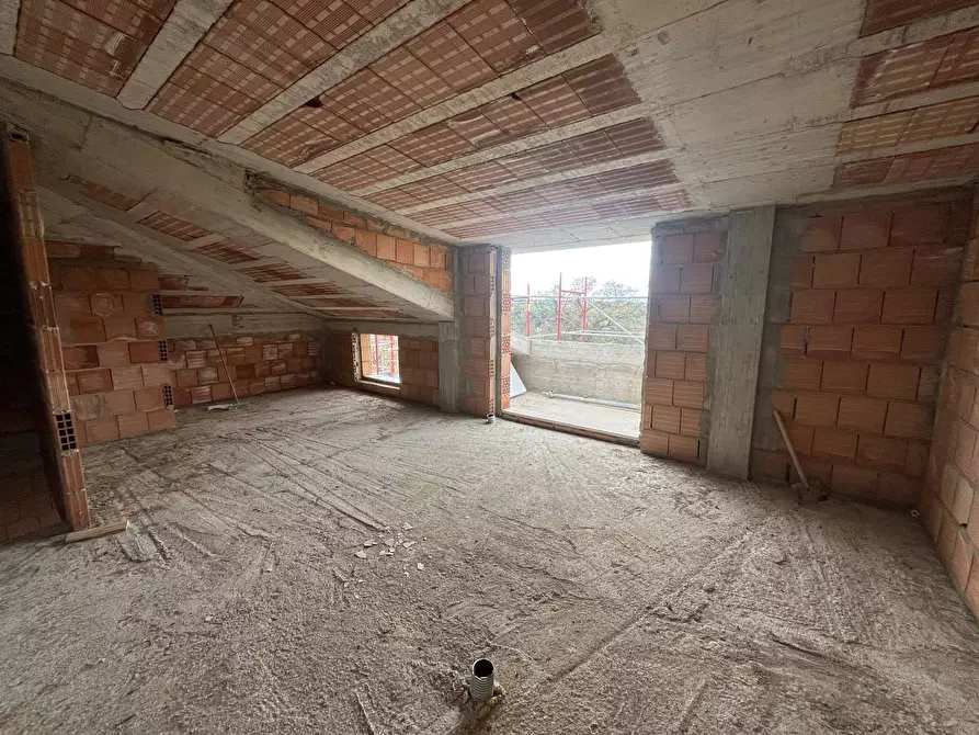 Immagine 10 di Casa indipendente in vendita  in VIA PIETRA a Vasto