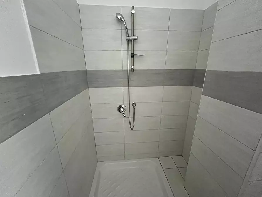 Immagine 11 di Casa indipendente in vendita  in VIA INCORONATA a Vasto