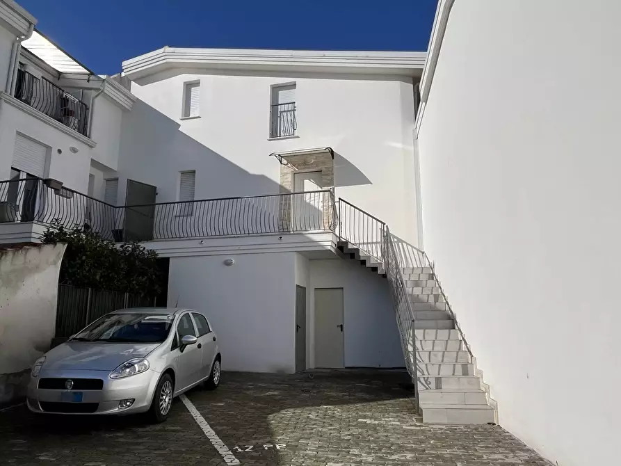 Immagine 2 di Casa indipendente in vendita  in VIA INCORONATA a Vasto