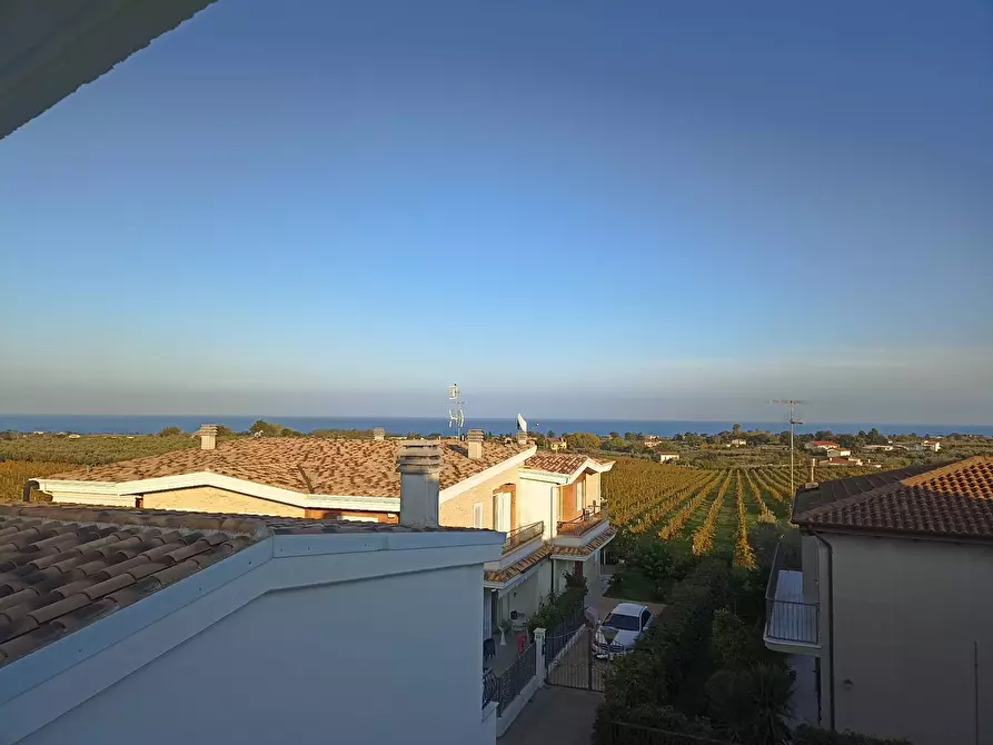 Immagine 28 di Casa indipendente in vendita  in VIA INCORONATA a Vasto