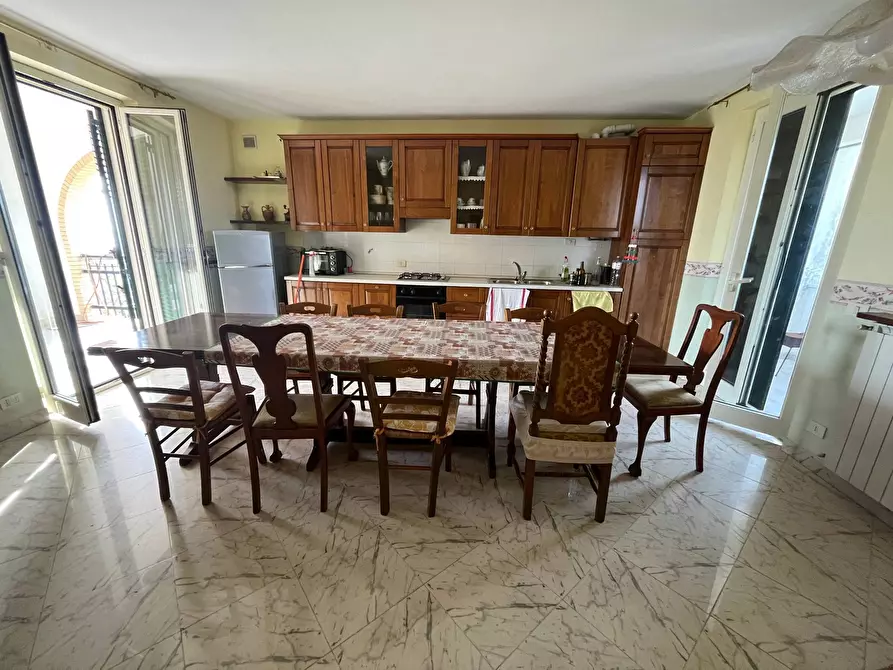 Immagine 20 di Villa in vendita  in VIA OSCA a Vasto