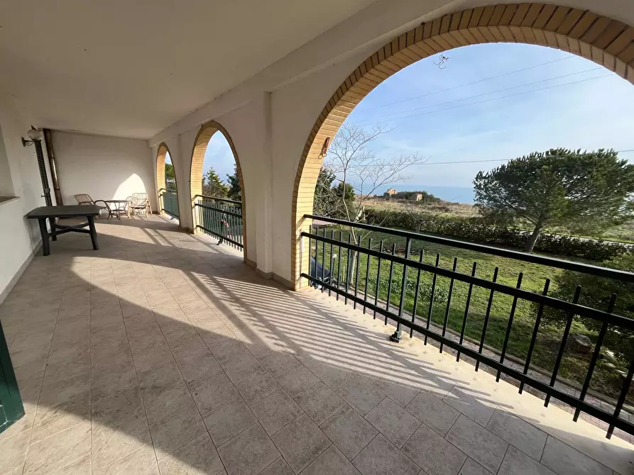 Immagine 21 di Villa in vendita  in VIA OSCA a Vasto