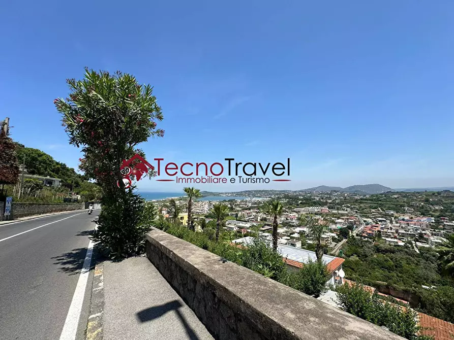 Immagine 8 di Appartamento in vendita  in via cappella a Bacoli